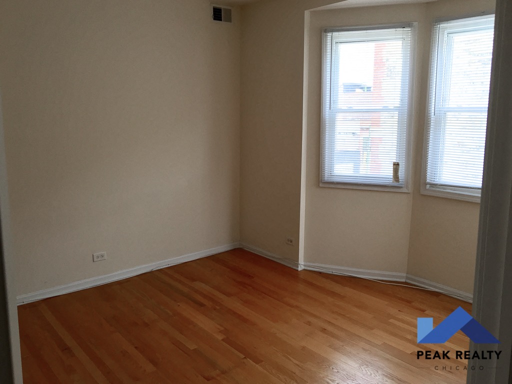3128 N. Lincoln Ave. 3128 N. Lincoln Ave., Chicago, IL 60657 Lake View - Leasing by Cross Street